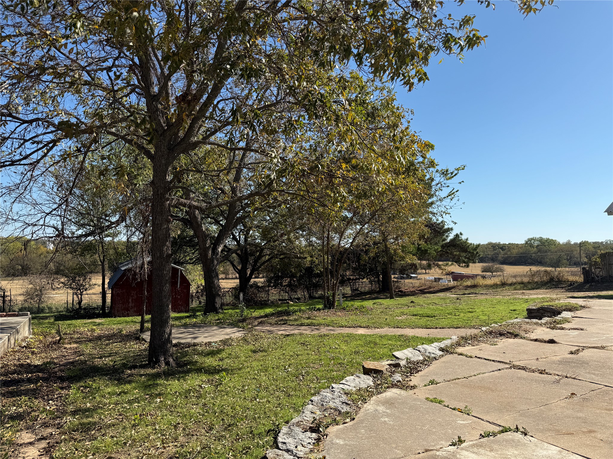 1102 Chilton Street Weatherford TX 76086
