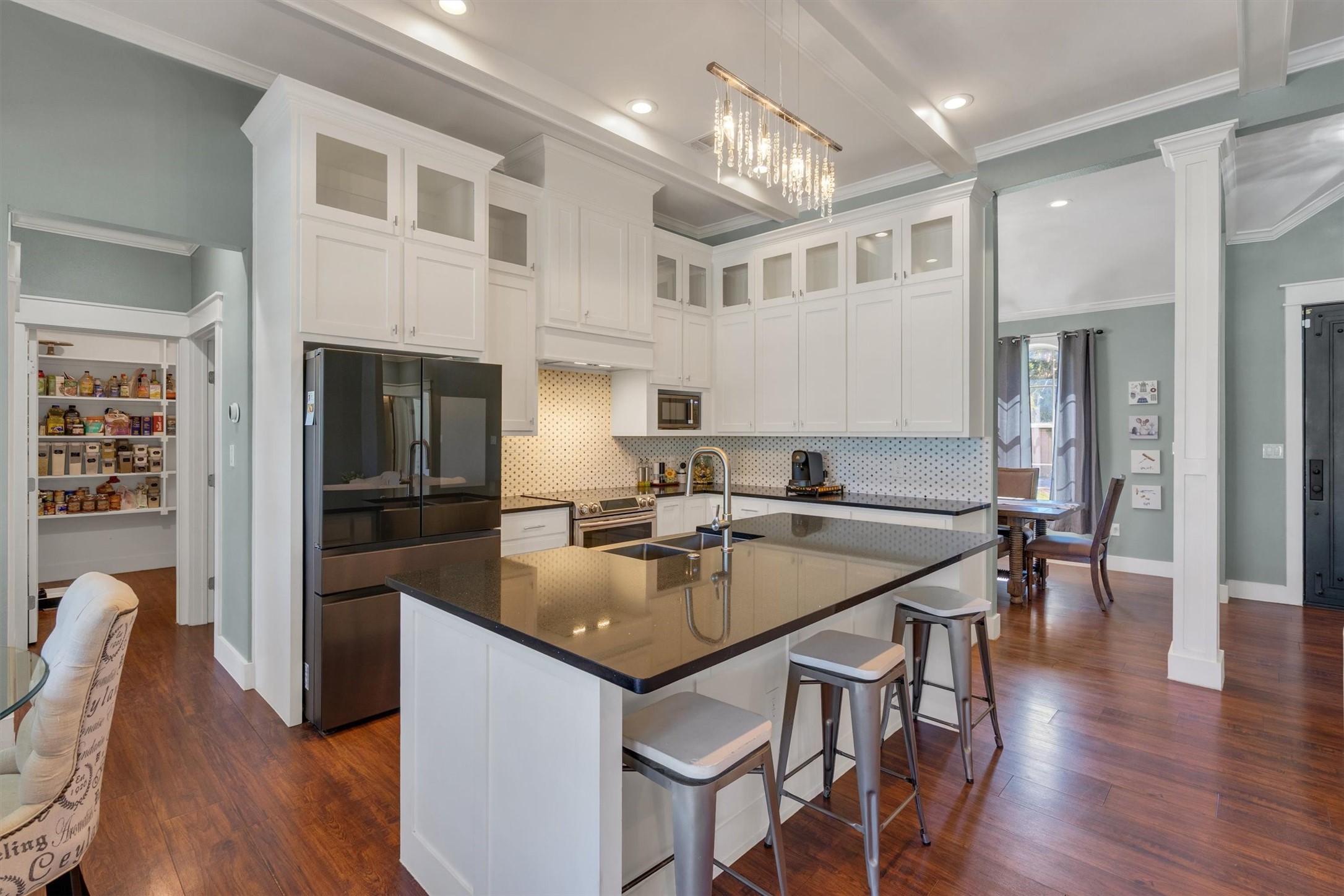 300 W Bell Street Everman TX 76140