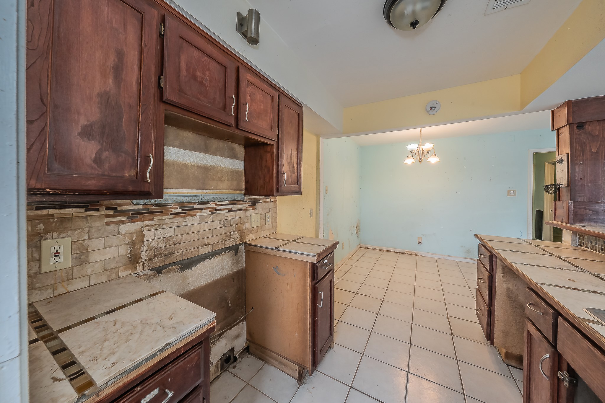 5709 Ranchogrande Drive Arlington TX 76017