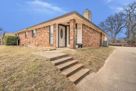 5709 Ranchogrande Drive Arlington TX 76017