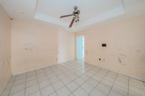 5709 Ranchogrande Drive Arlington TX 76017