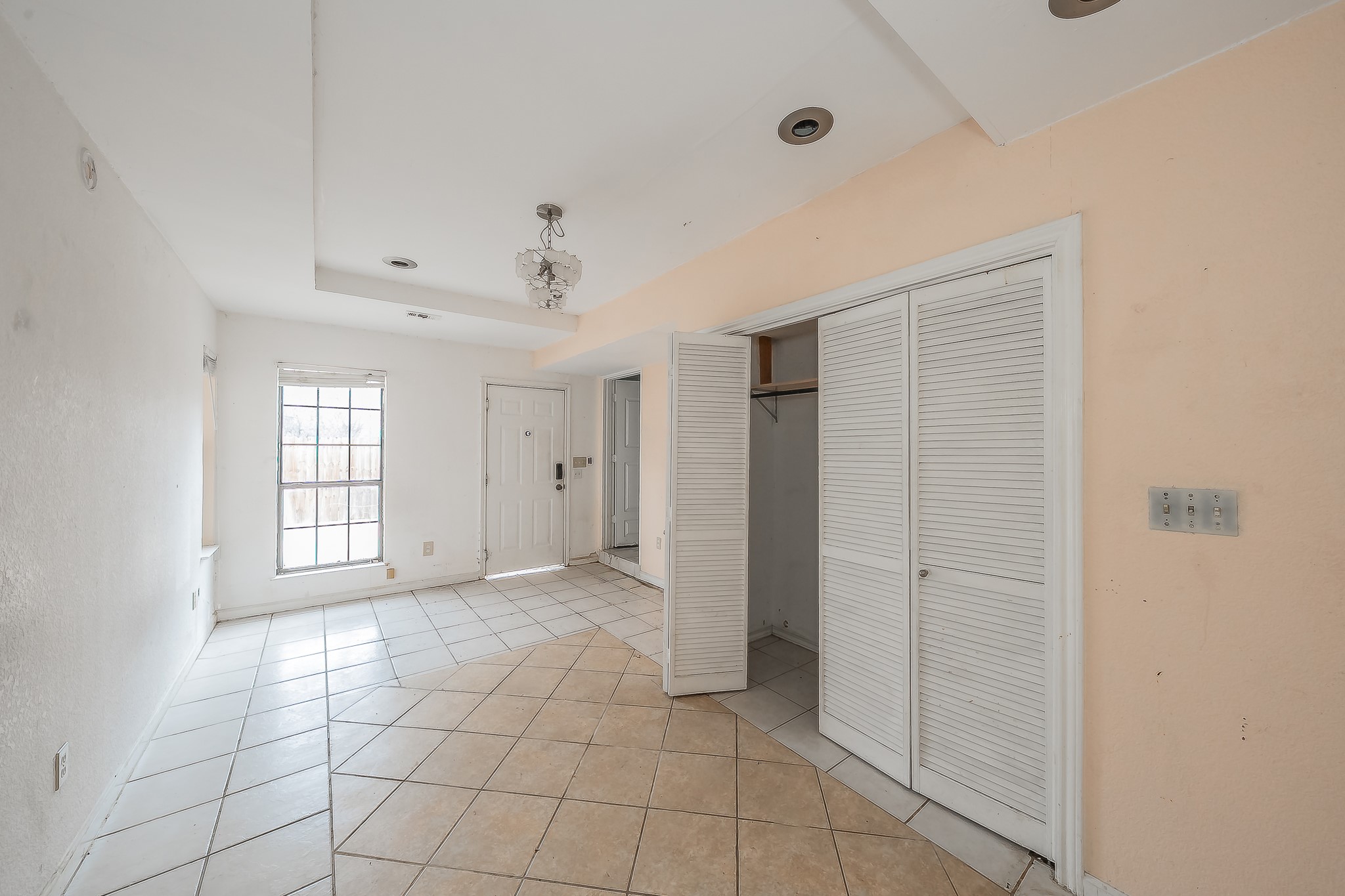 5709 Ranchogrande Drive Arlington TX 76017