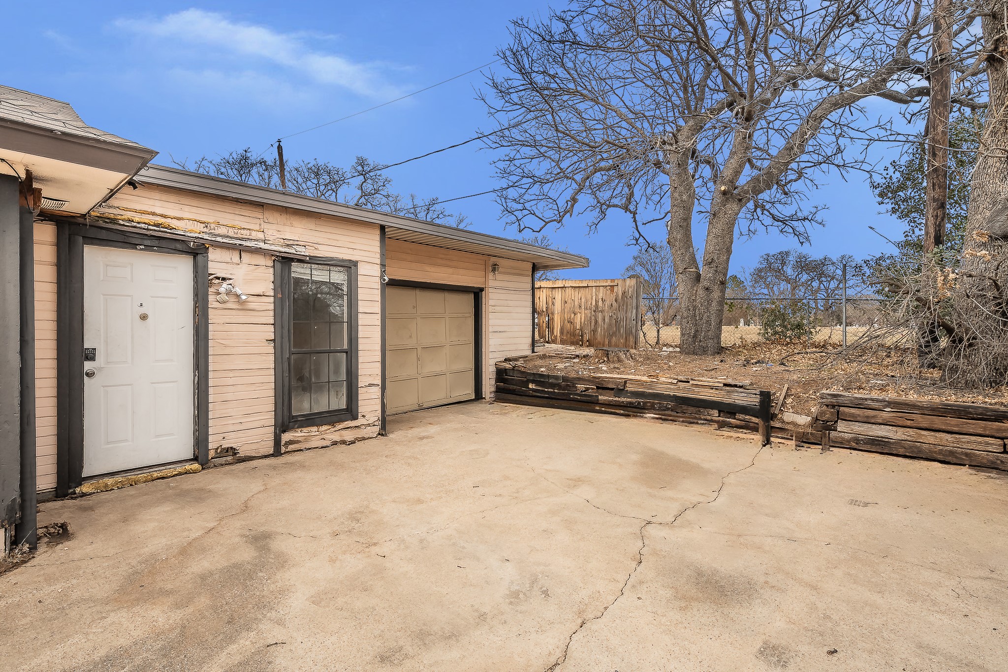 5709 Ranchogrande Drive Arlington TX 76017