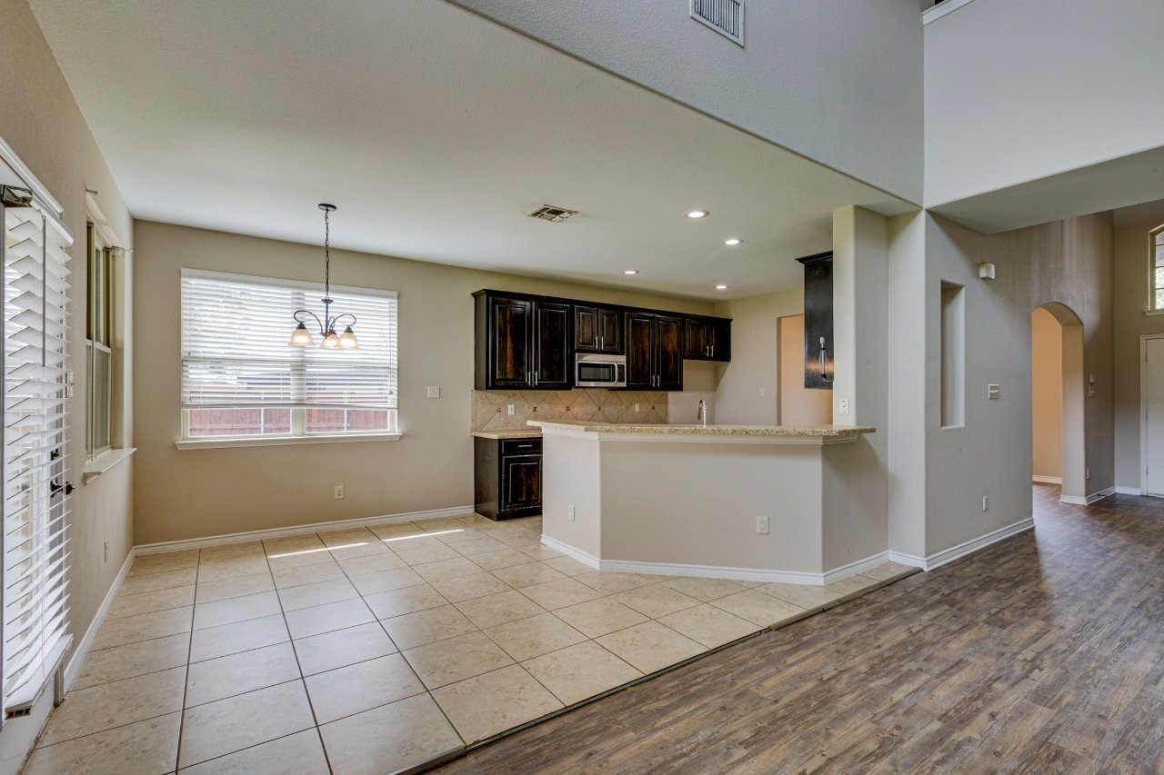 200 Armstrong Lane Lavon TX 75166