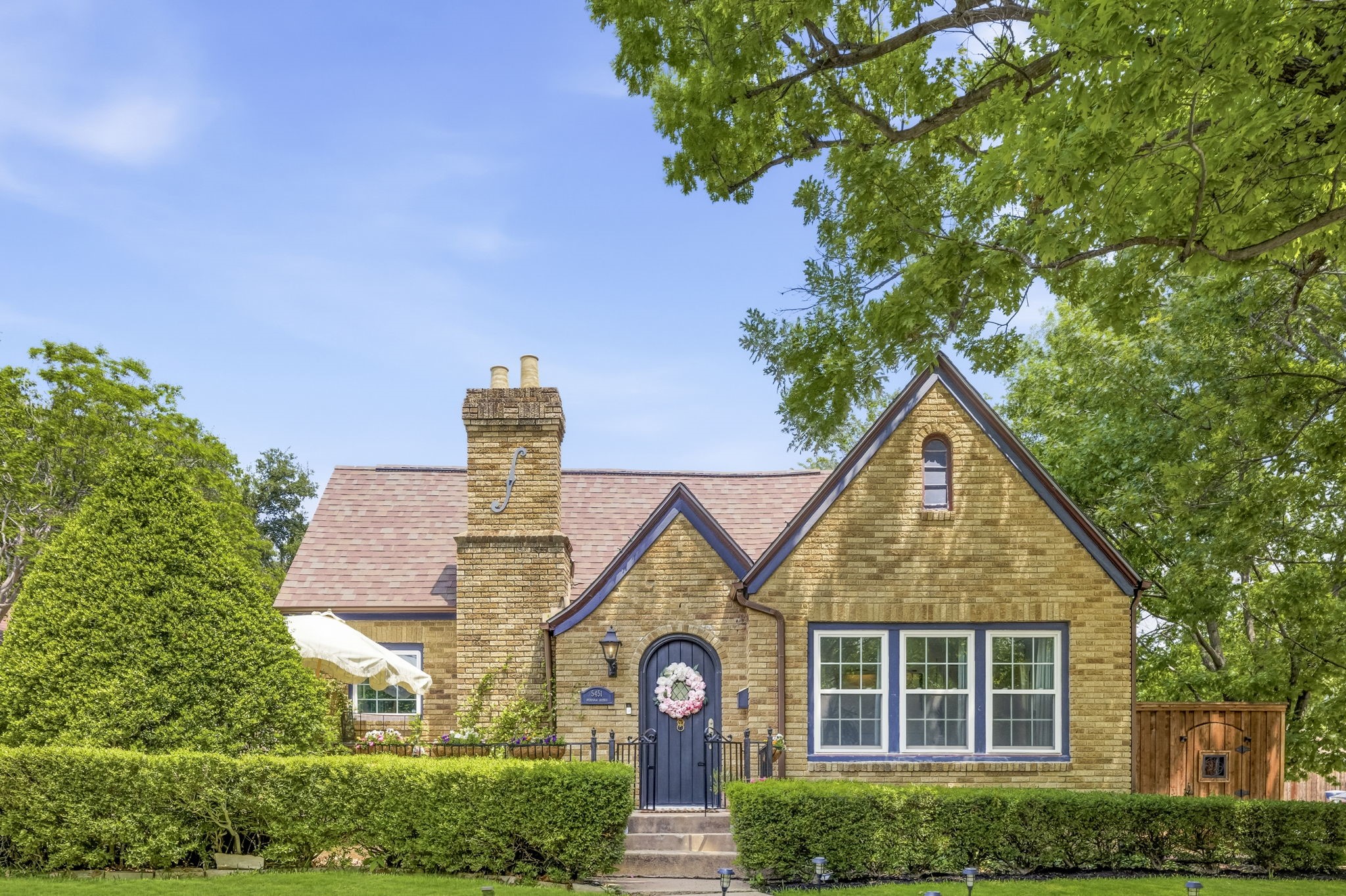 Dallas TX, 5451 Merrimac Avenue