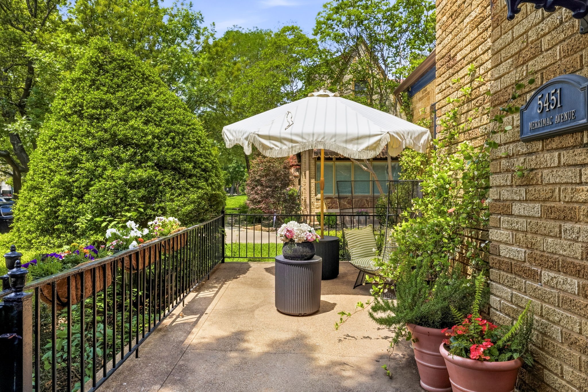 5451 Merrimac Avenue Dallas TX 75206