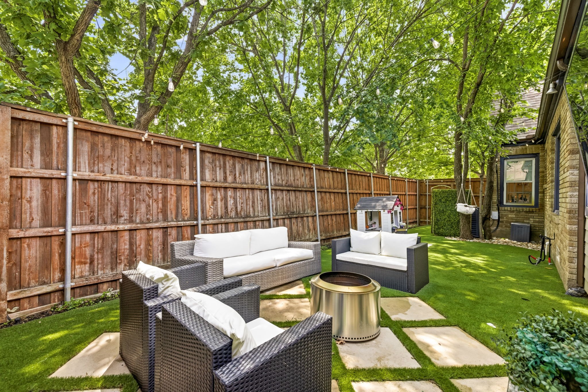 5451 Merrimac Avenue Dallas TX 75206