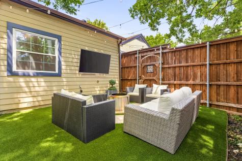 5451 Merrimac Avenue Dallas TX 75206