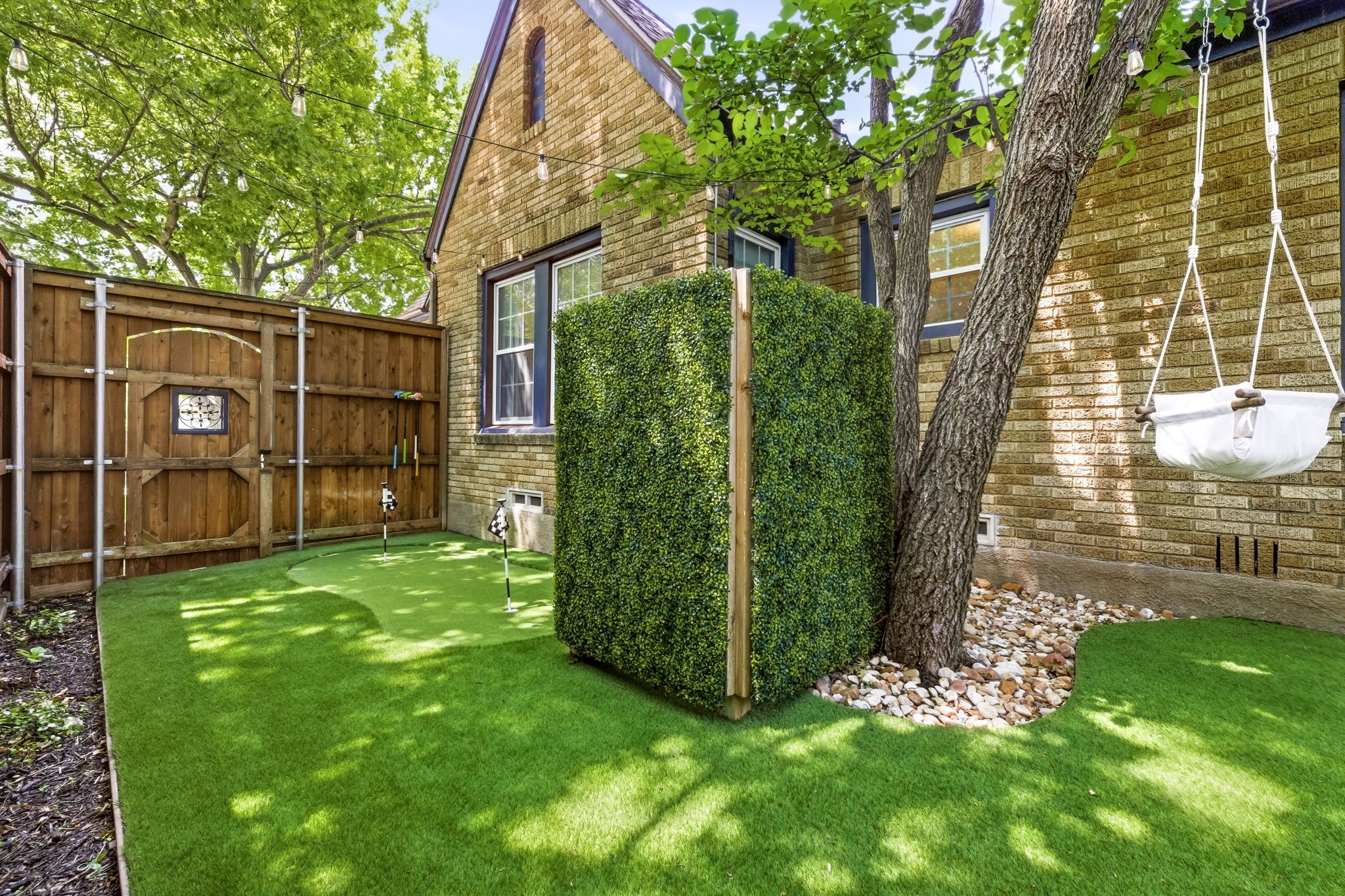 5451 Merrimac Avenue Dallas TX 75206