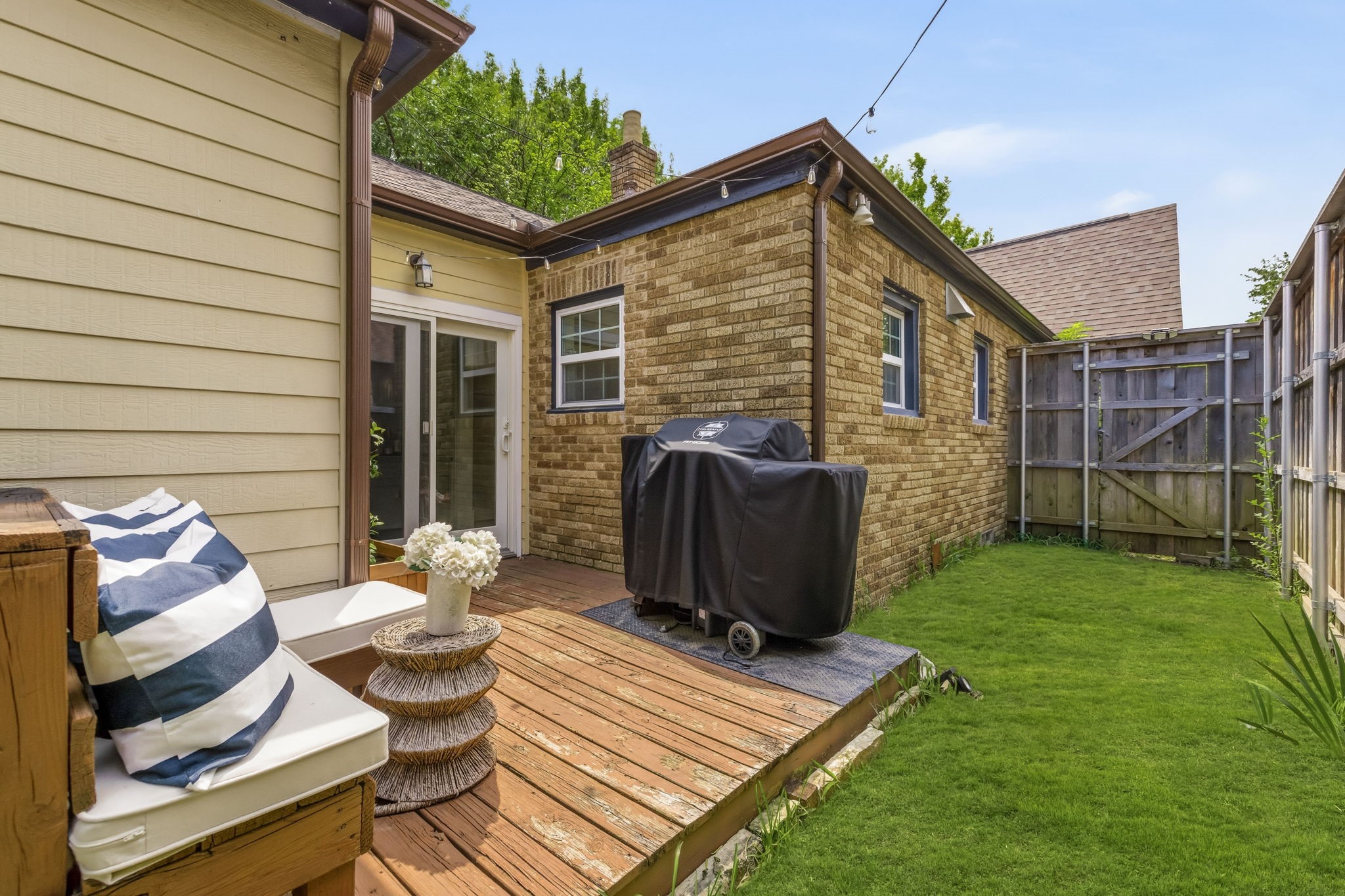 5451 Merrimac Avenue Dallas TX 75206