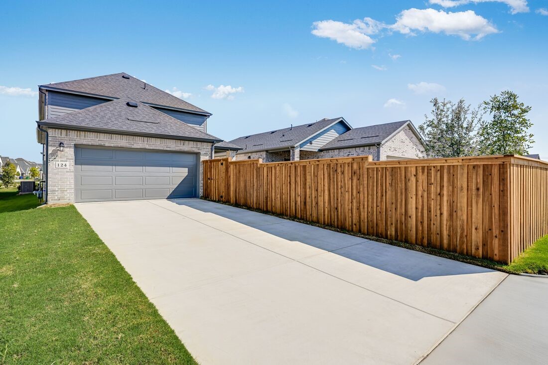 124 North Sky Drive Celina TX 75009