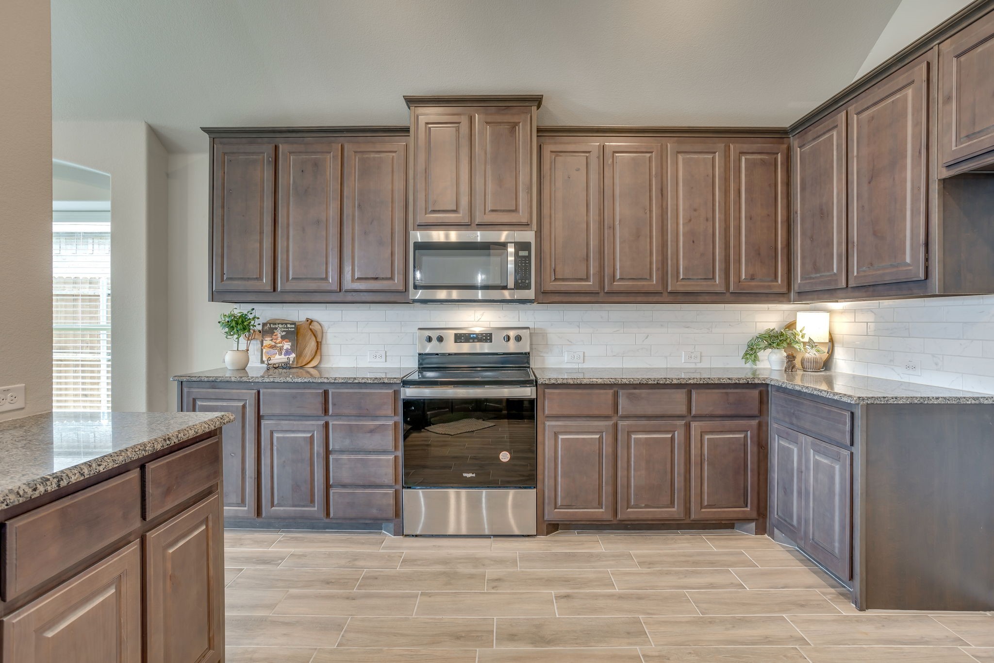 533 Lela Circle Keene TX 76059