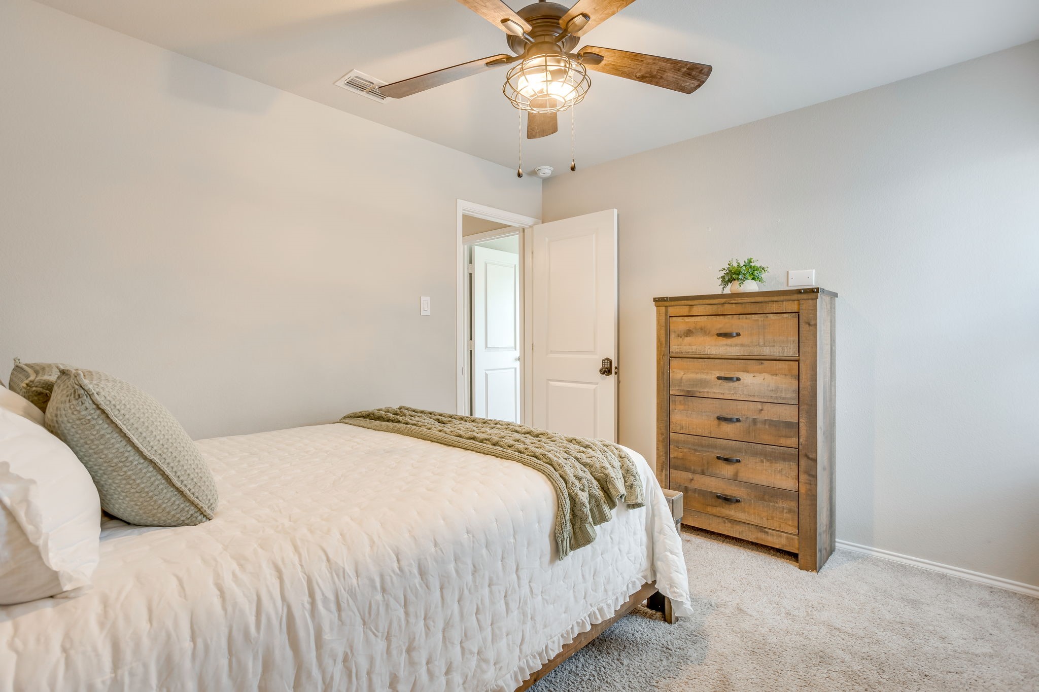 533 Lela Circle Keene TX 76059