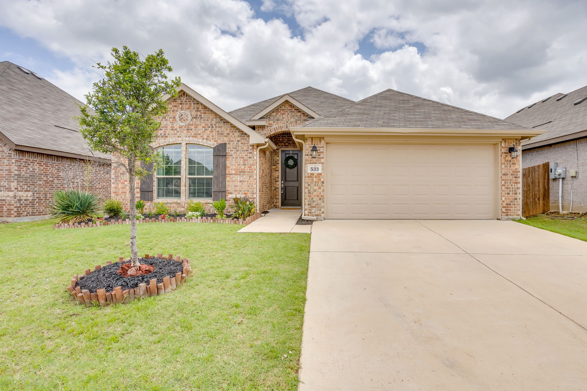 533 Lela Circle Keene TX 76059