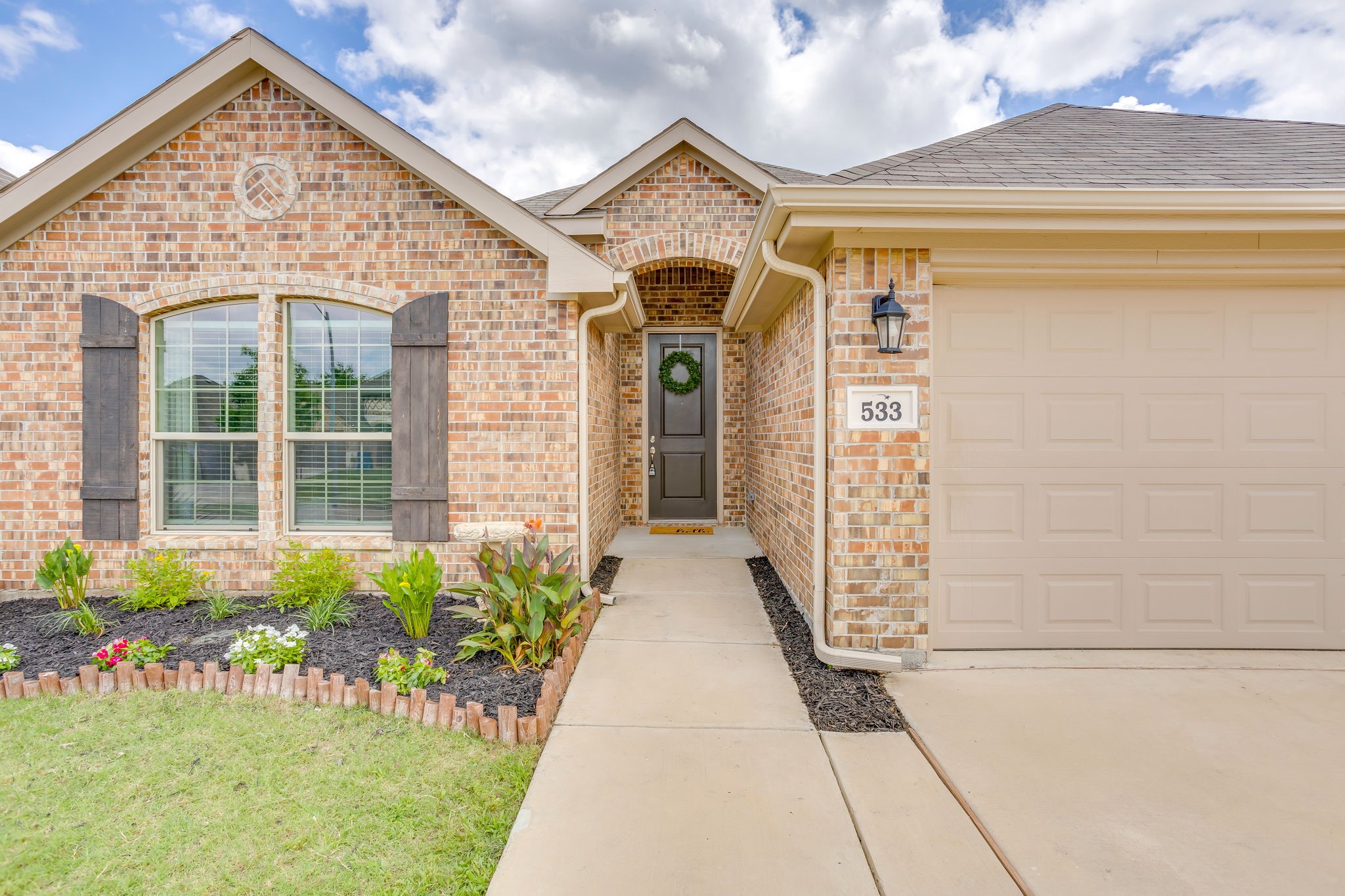 533 Lela Circle Keene TX 76059
