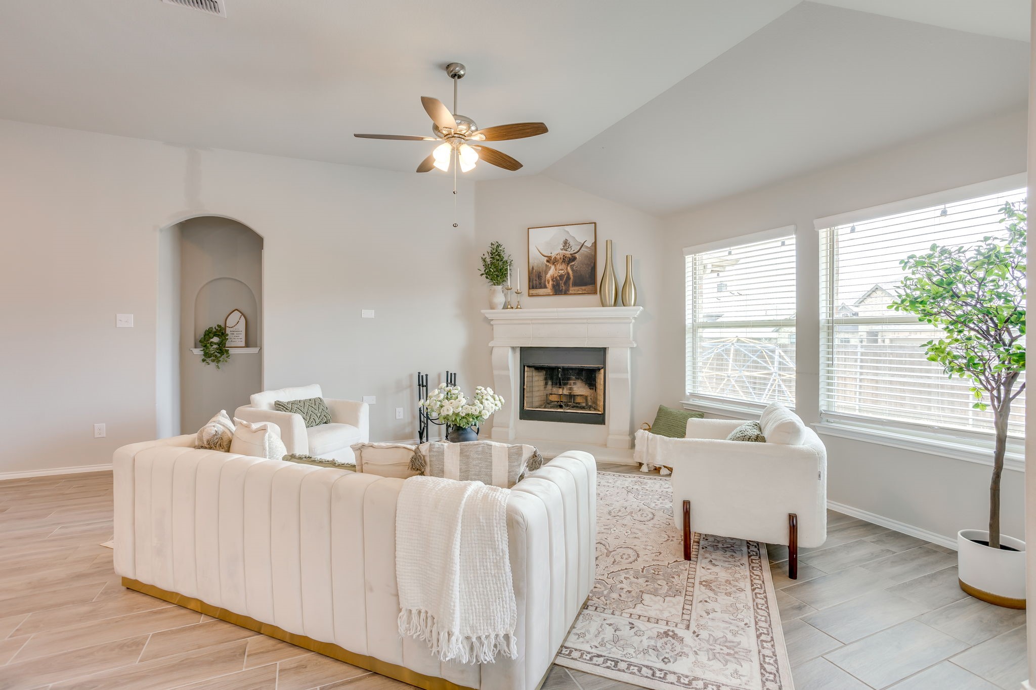 533 Lela Circle Keene TX 76059