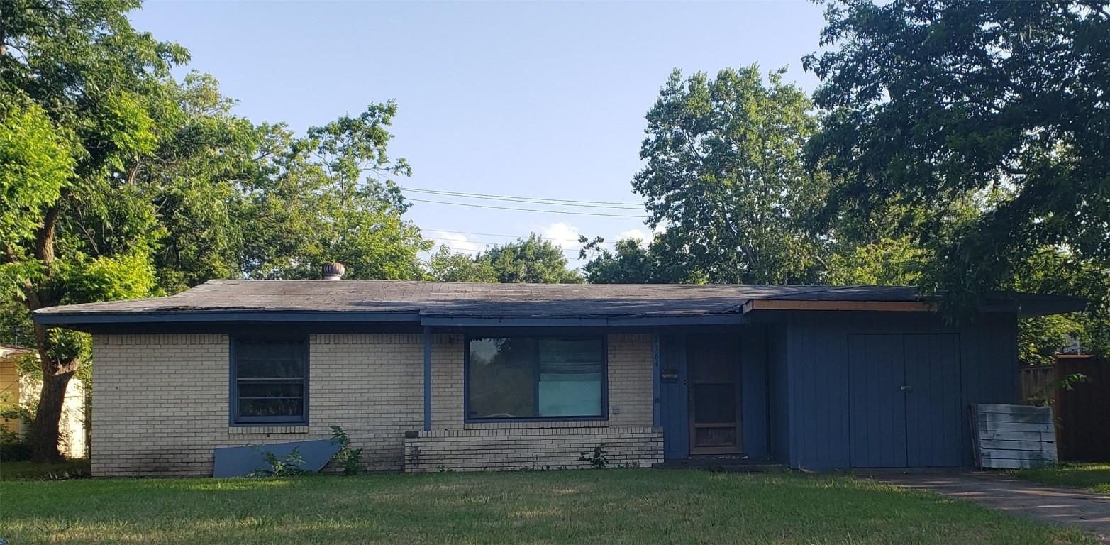 2364 San Marcus Avenue Dallas TX 75228