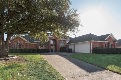 6717 Ridge Estates Court Arlington TX 76001