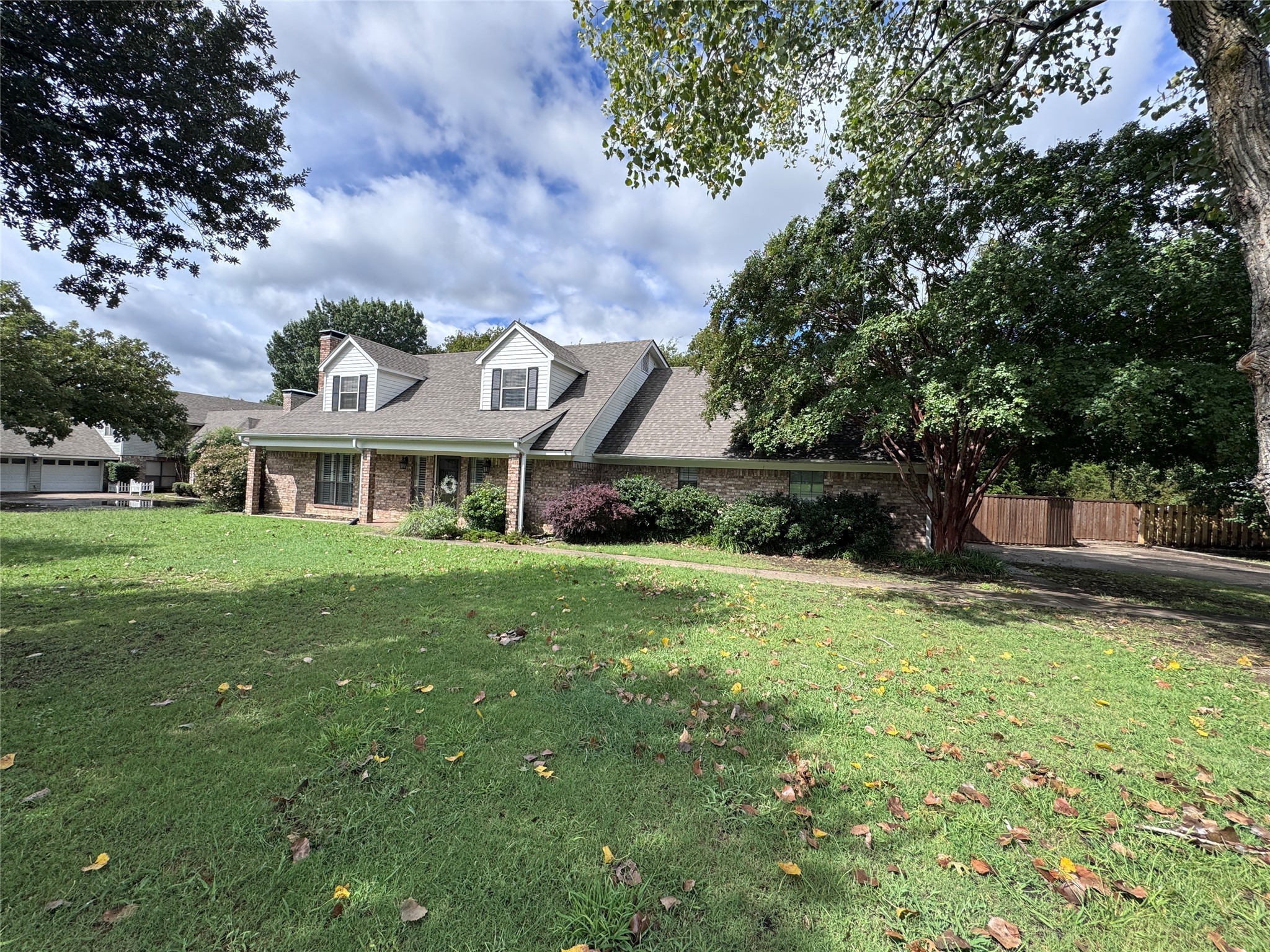 2202 Carriage Estates Road Sherman TX 75092