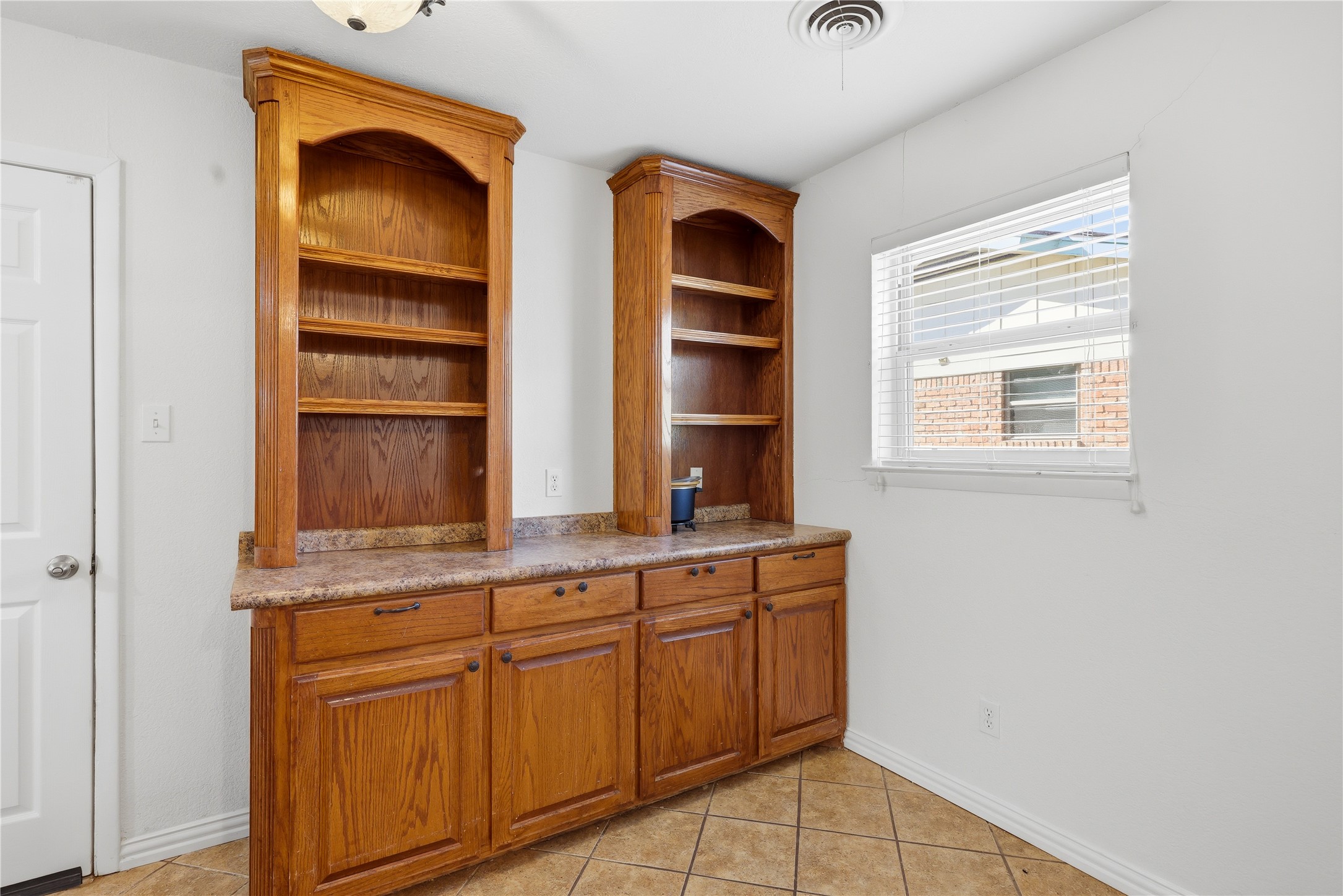 7409 Deaver North Richland Hills TX 76180