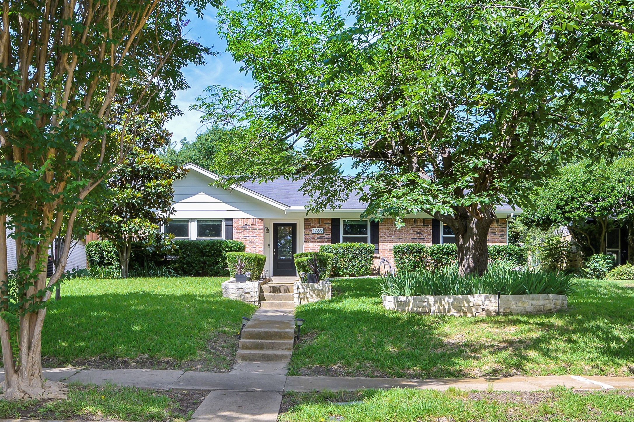 1769 Blossom Trail Plano TX 75074