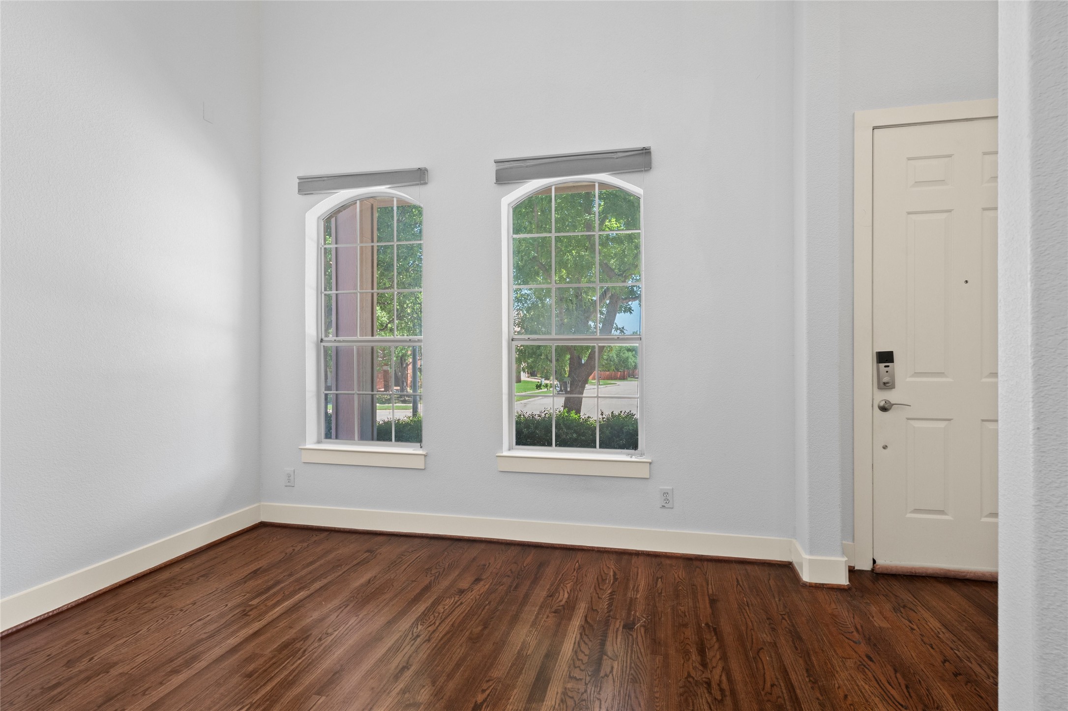 1136 Pedernales Trail Irving TX 75063