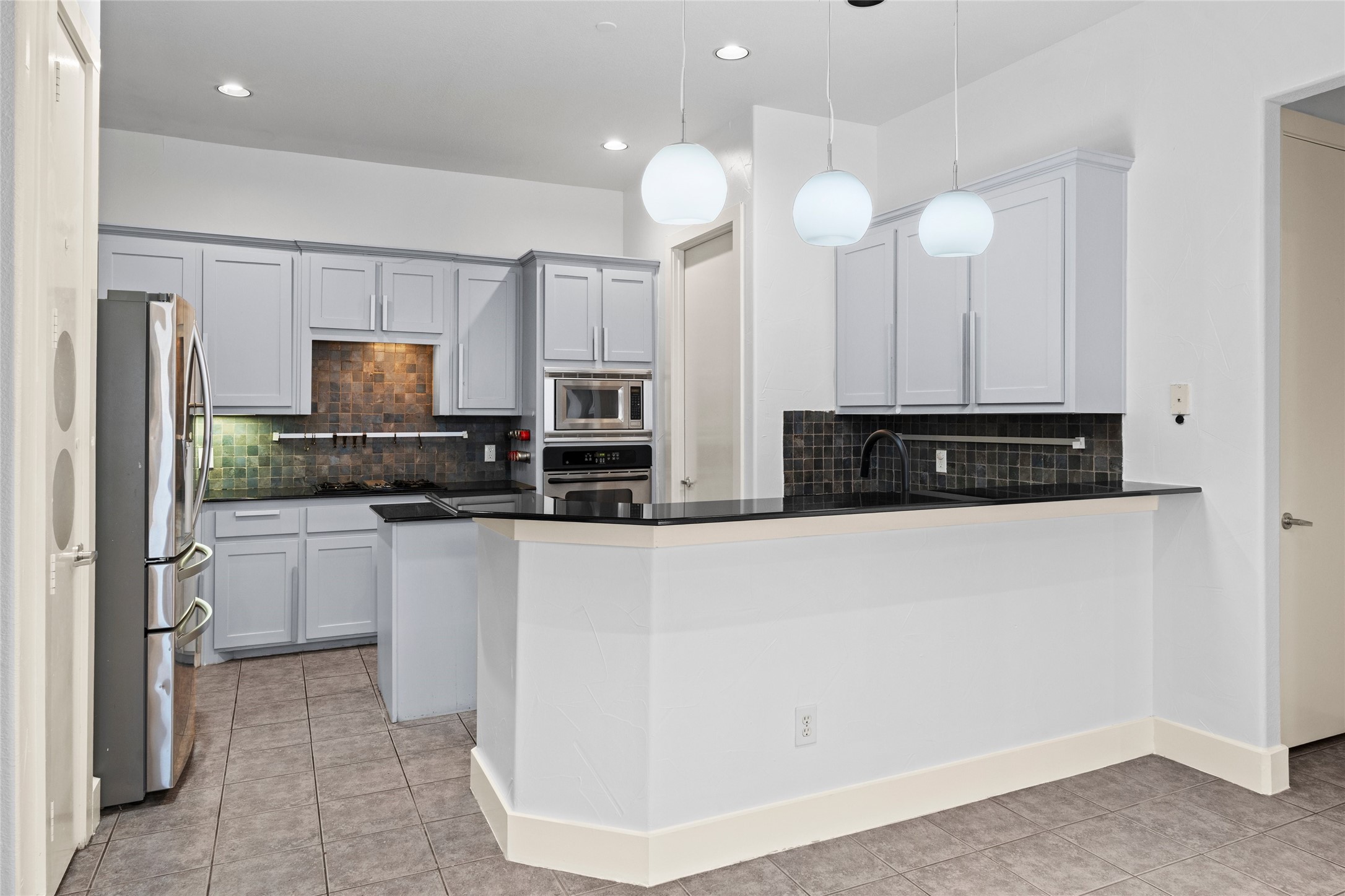 1136 Pedernales Trail Irving TX 75063