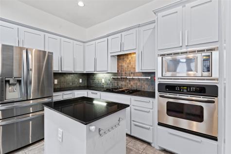 1136 Pedernales Trail Irving TX 75063