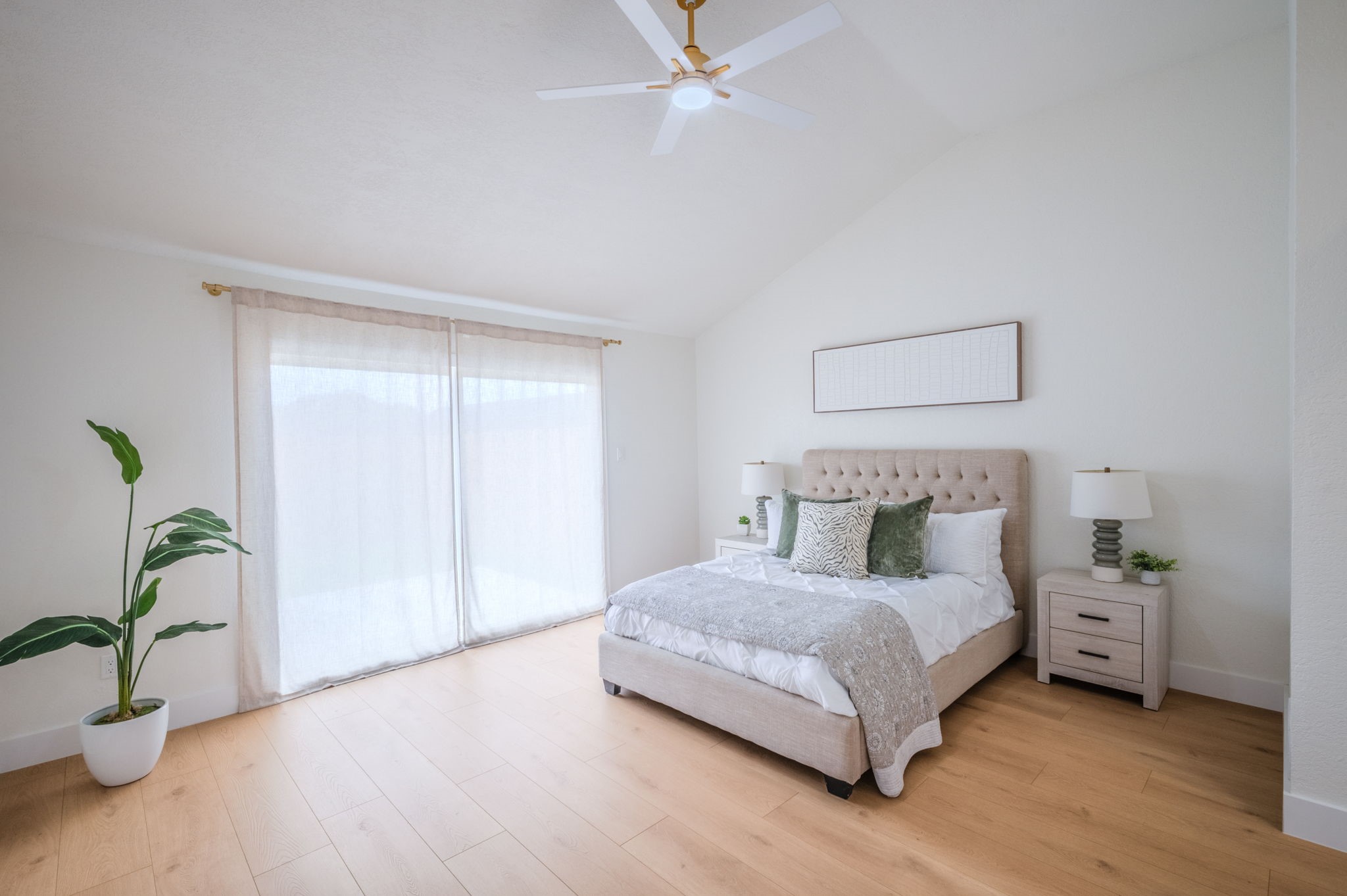 5922 Glen Heather Drive Dallas TX 75252