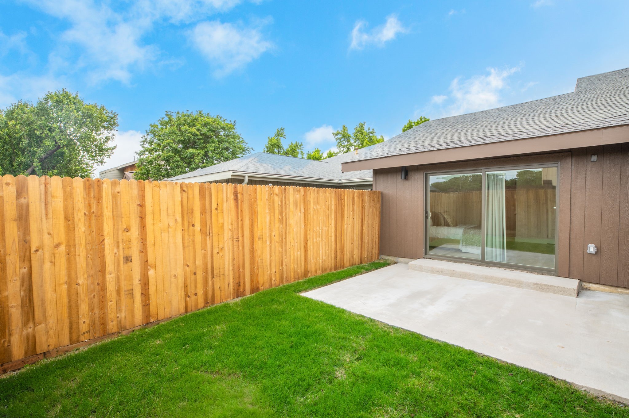 5922 Glen Heather Drive Dallas TX 75252