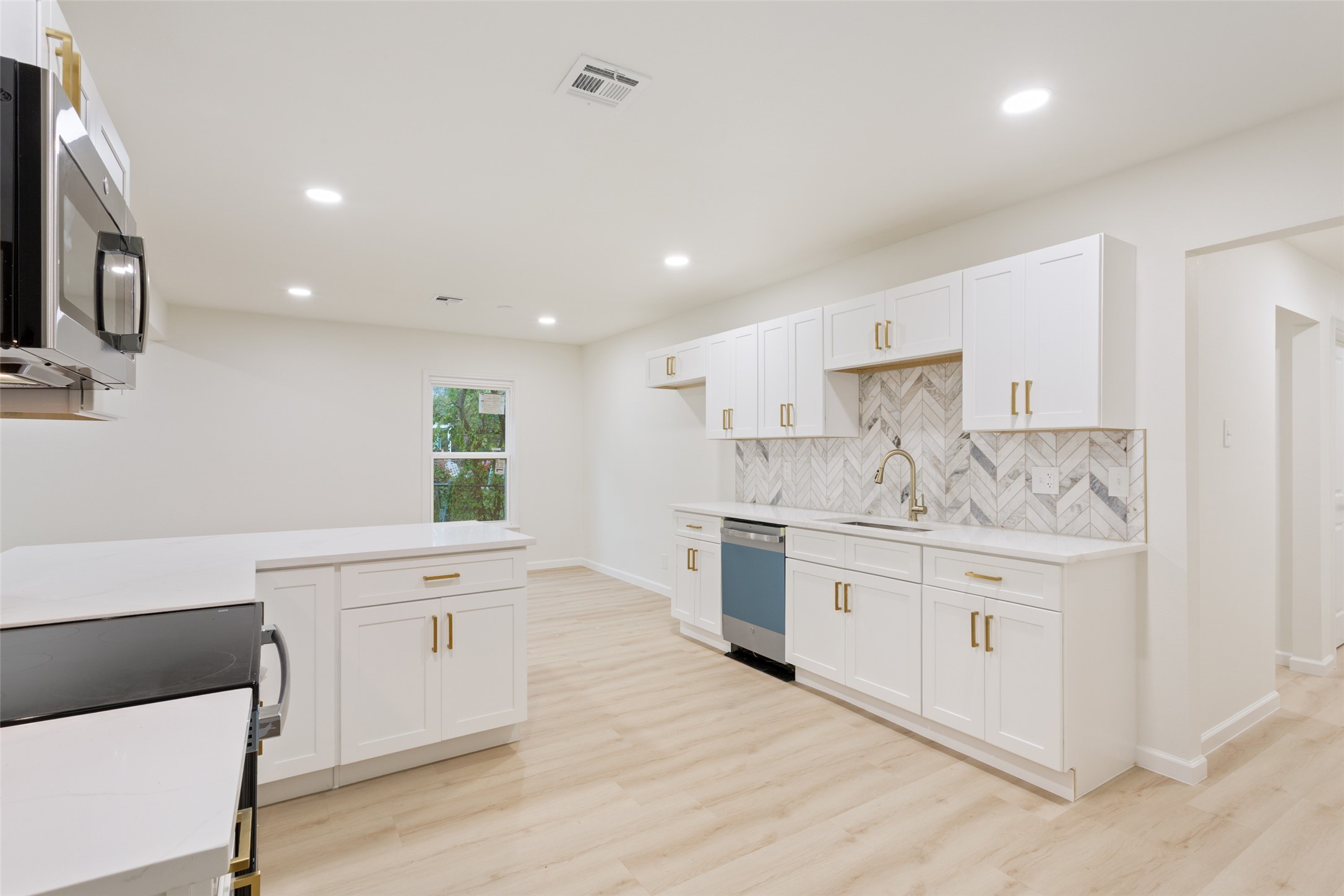 1029 N 45th Street Waco TX 76710