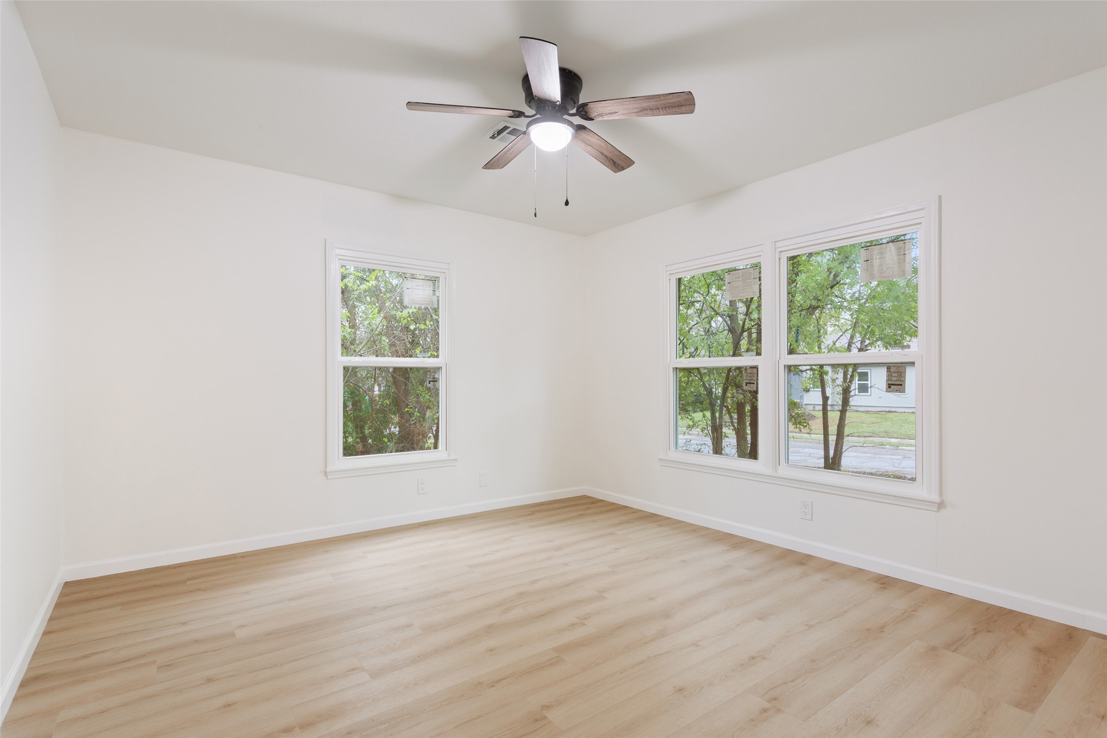 1029 N 45th Street Waco TX 76710
