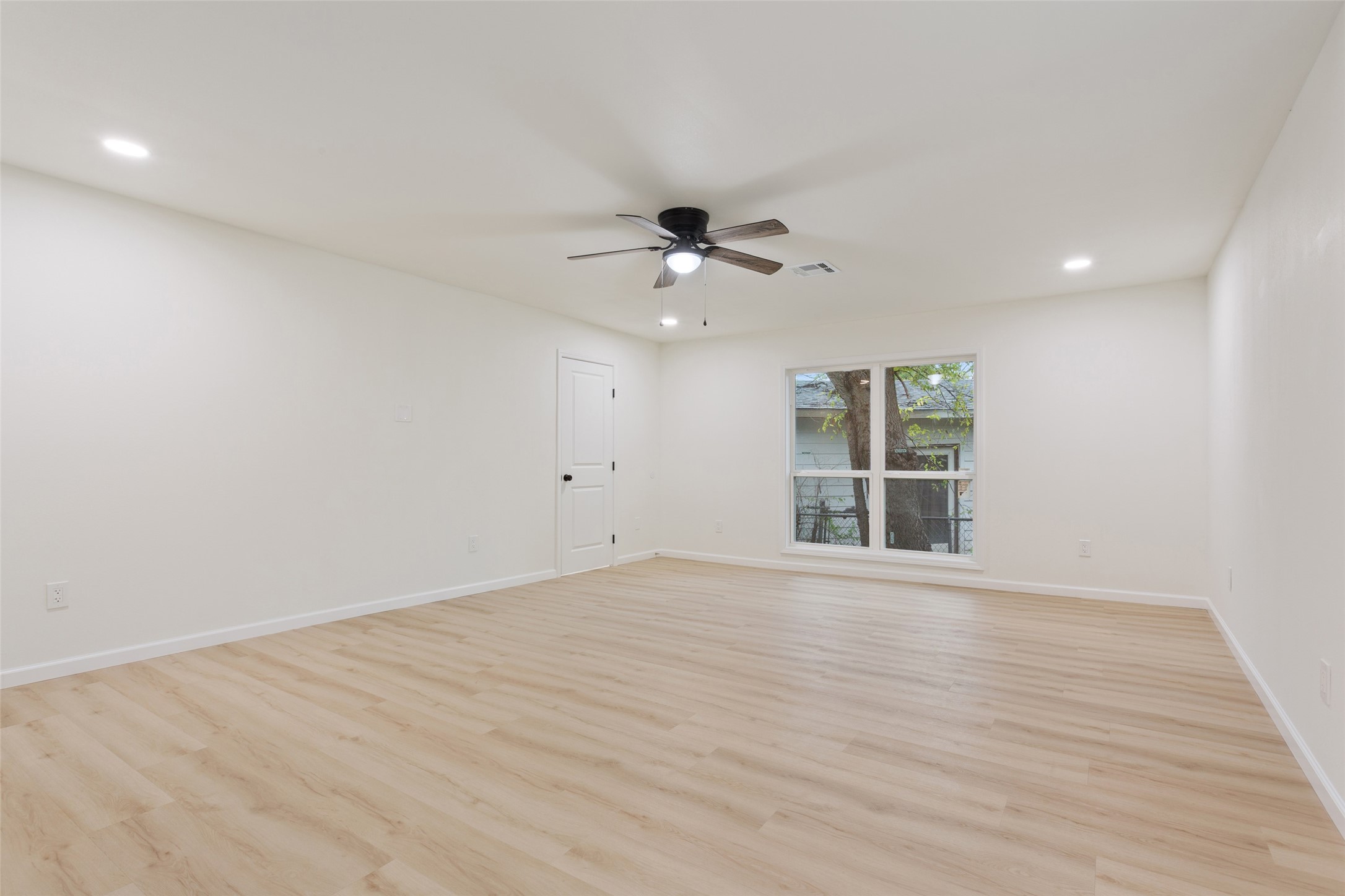 1029 N 45th Street Waco TX 76710
