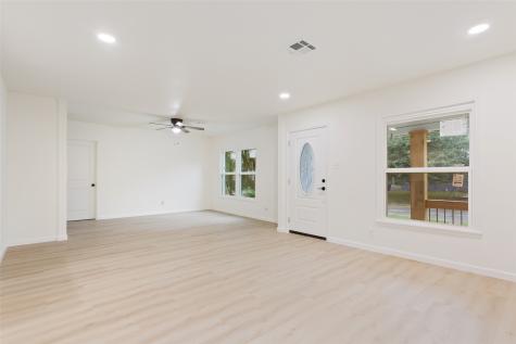 1029 N 45th Street Waco TX 76710
