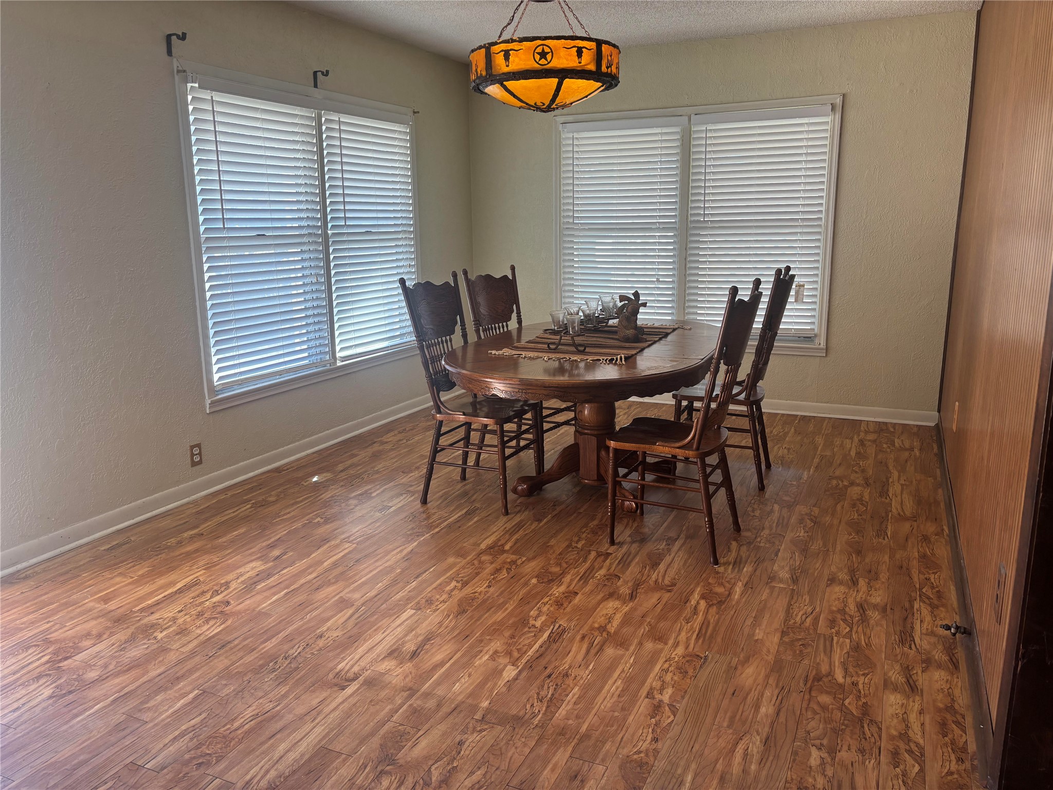 1103 W 11th Street Mcgregor TX 76657