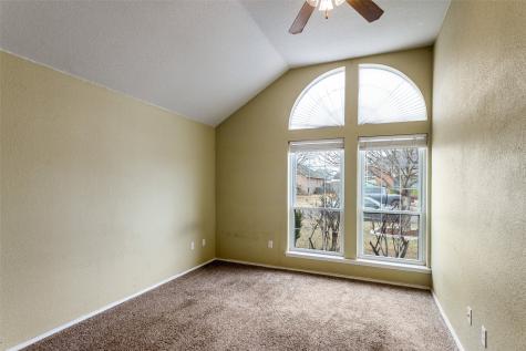 221 Rose Avenue Cleburne TX 76033