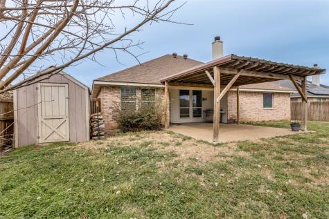 221 Rose Avenue Cleburne TX 76033