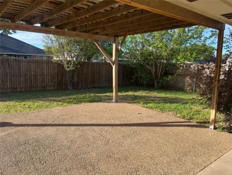 221 Rose Avenue Cleburne TX 76033