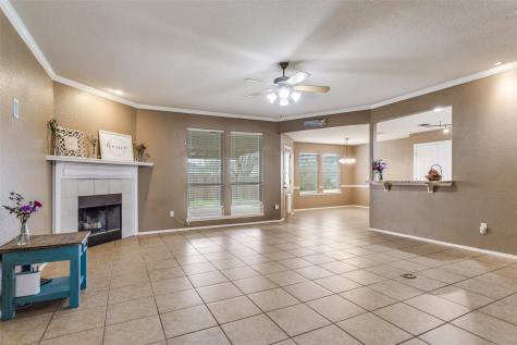 221 Rose Avenue Cleburne TX 76033