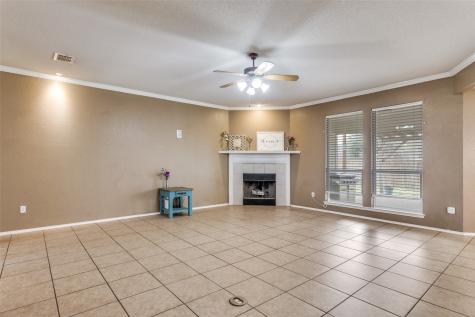 221 Rose Avenue Cleburne TX 76033