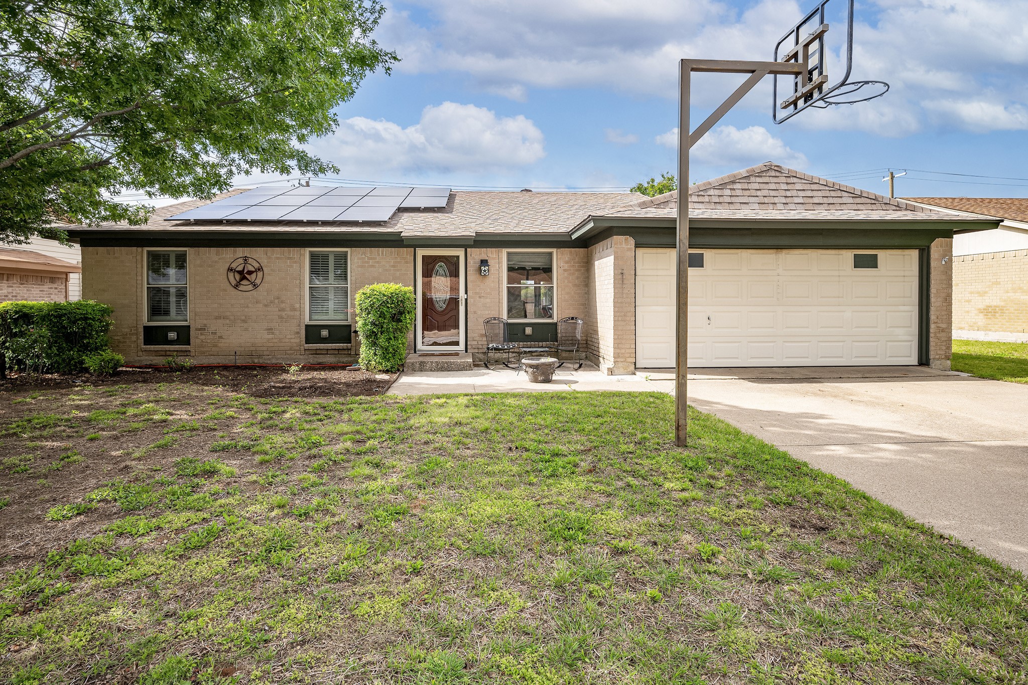 6040 Kary Lynn Drive S Watauga TX 76148