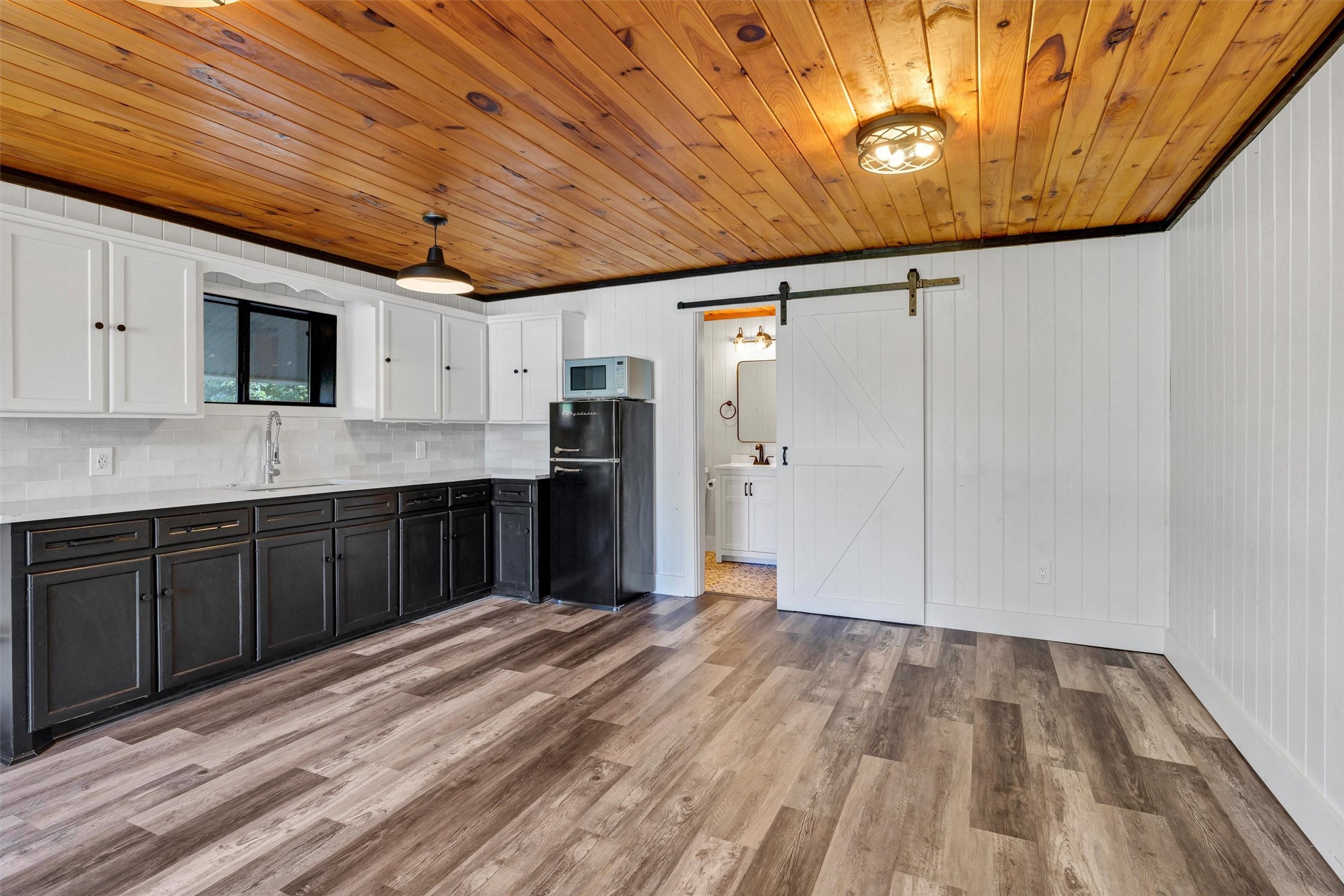 3814 Pawnee Court Granbury TX 76048