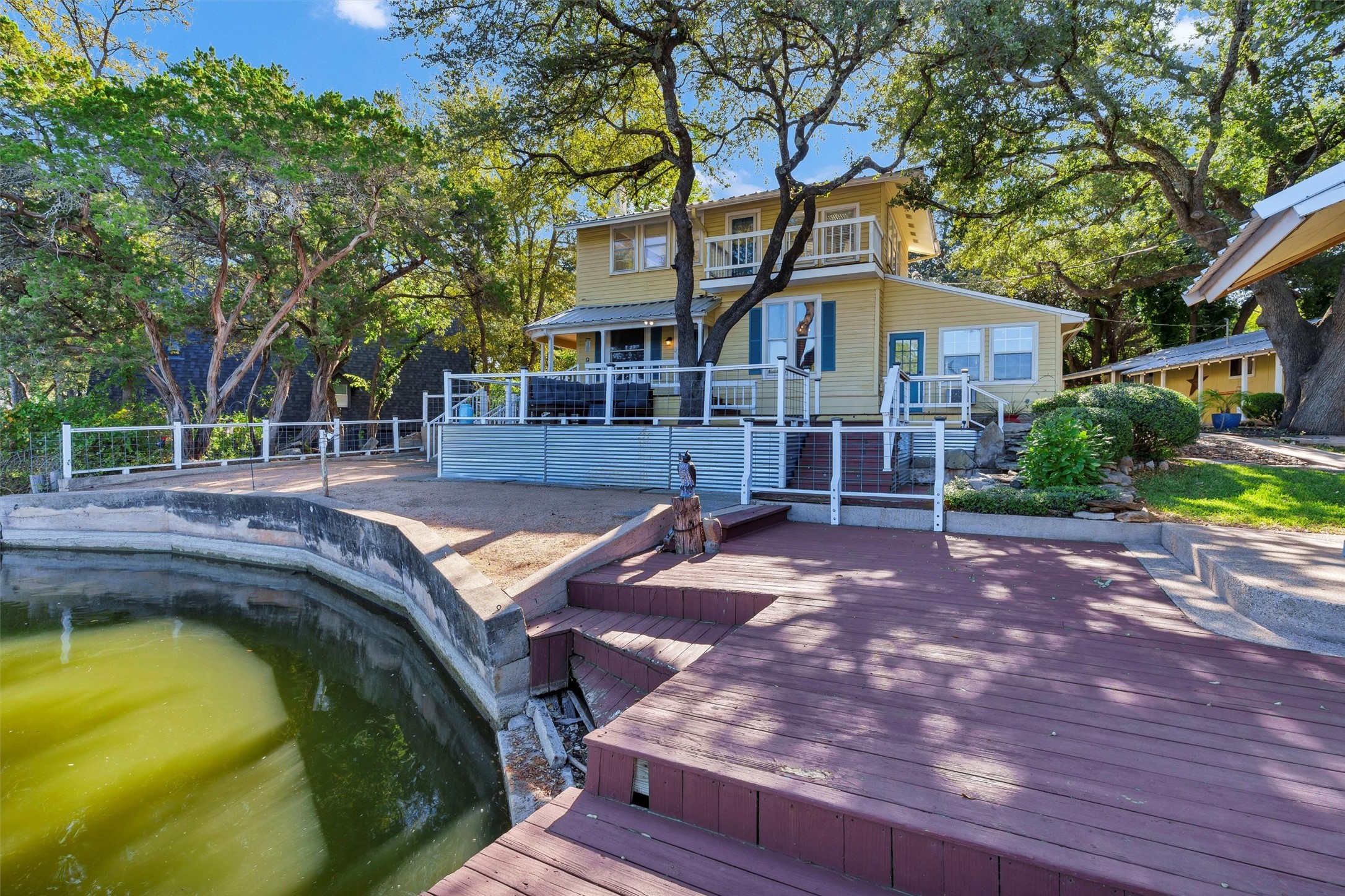 3814 Pawnee Court Granbury TX 76048
