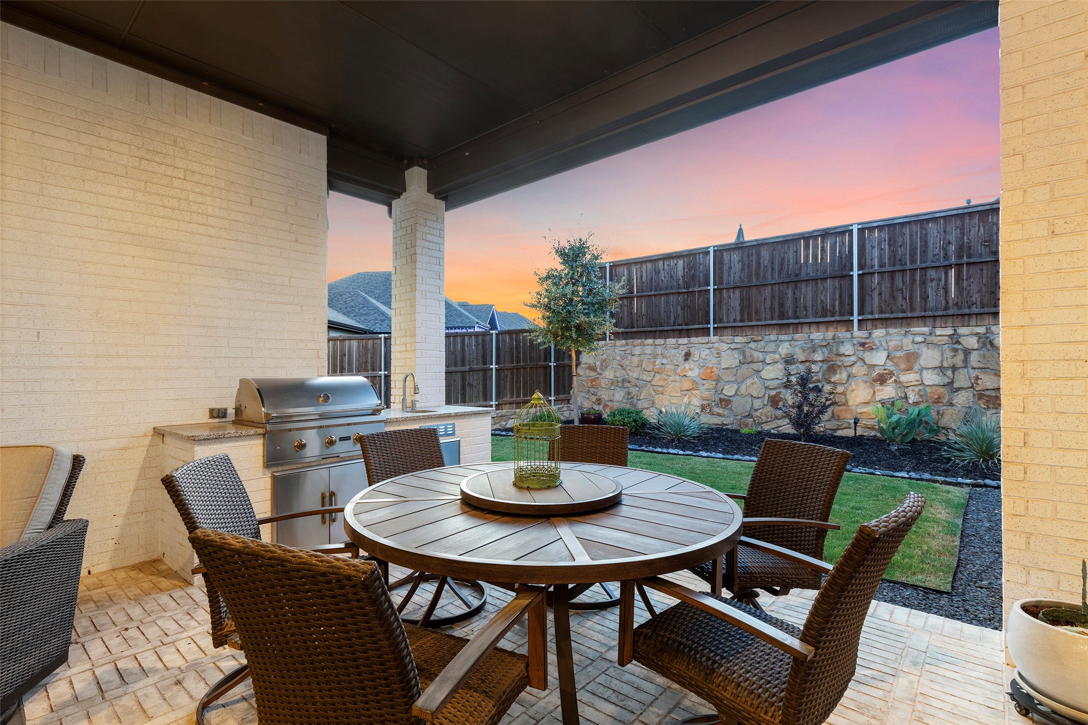 9901 Surveyor Road Oak Point TX 75068