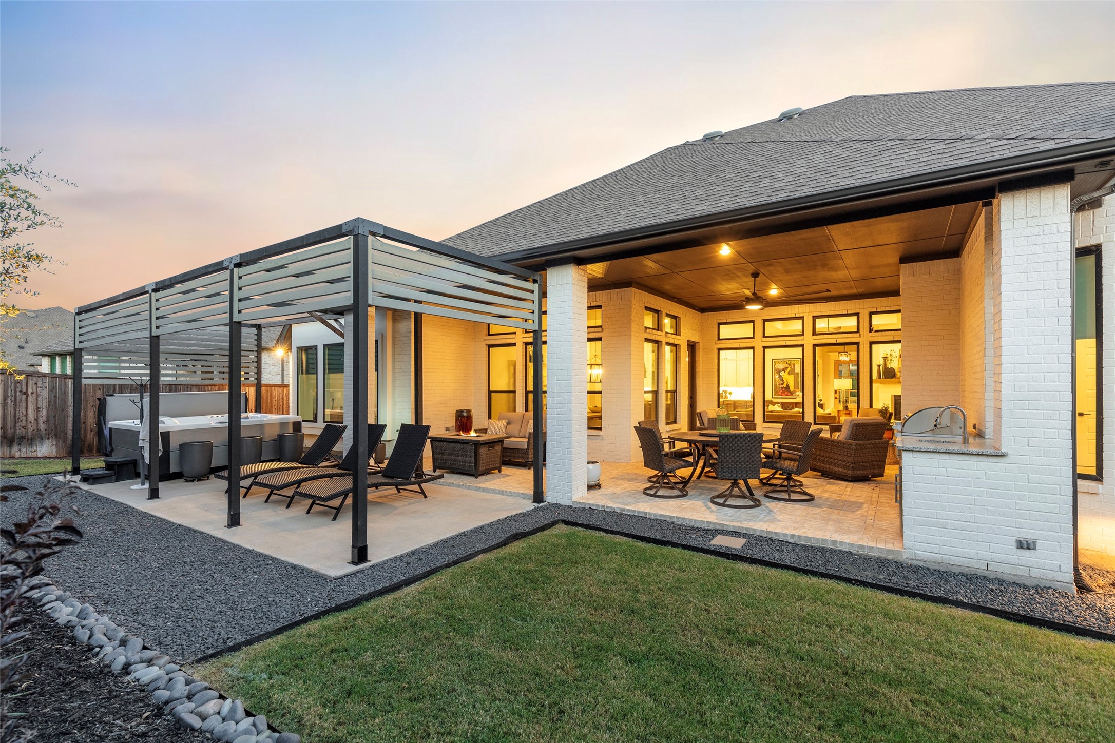 9901 Surveyor Road Oak Point TX 75068