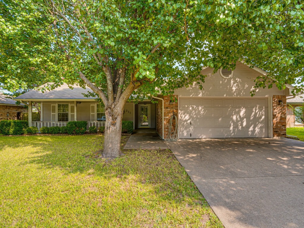 211 Modene Avenue Waxahachie TX 75165