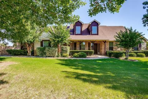 1021 Blue Roan Lane Crowley TX 76036