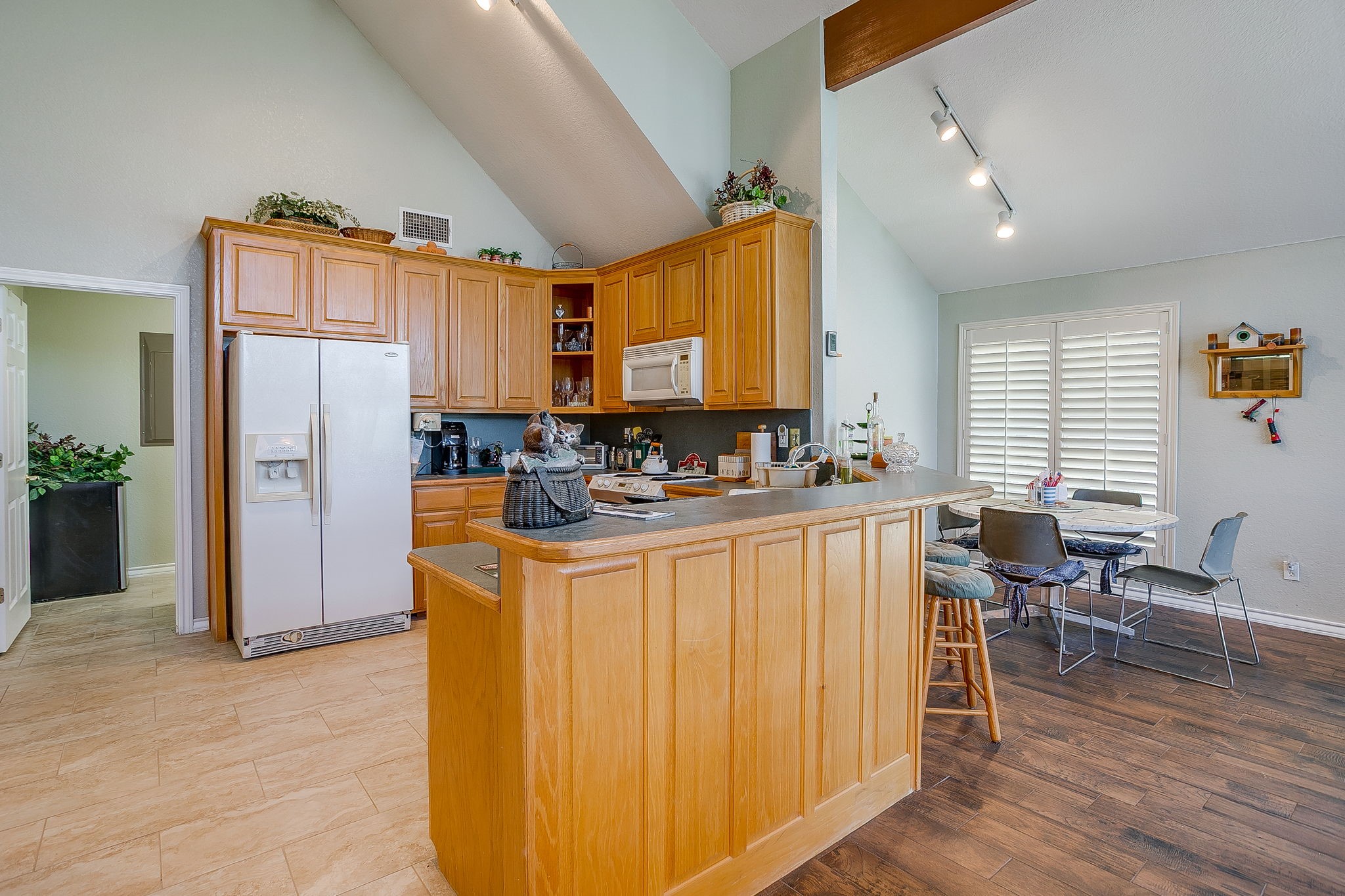 922 S Lakeview Drive Gordon TX 76453