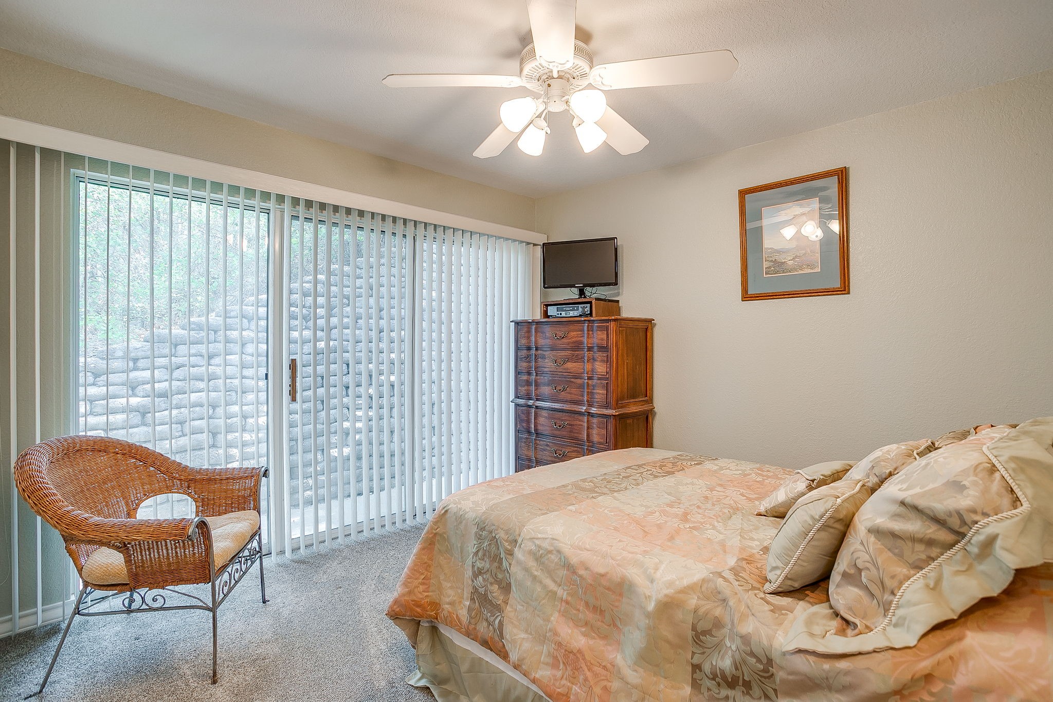 922 S Lakeview Drive Gordon TX 76453