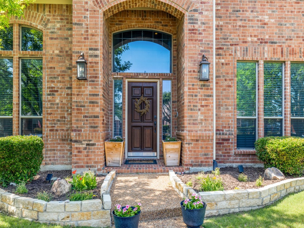 607 Chalk Hill Lane Murphy TX 75094
